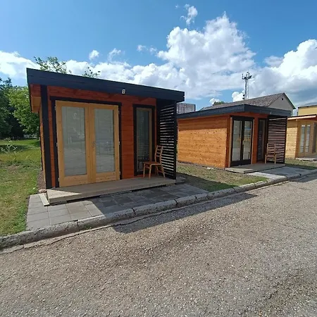 Kamp alanı Kanarbiku Camping Air Conditioner Türi